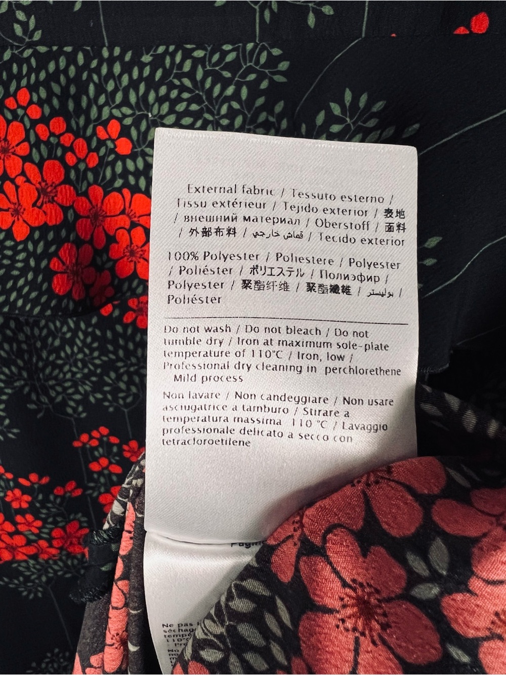 Red Valentino Fit & Flare Floral Printed Crepe Cape Sleeve Maxi Dress - Picture 8 of 10